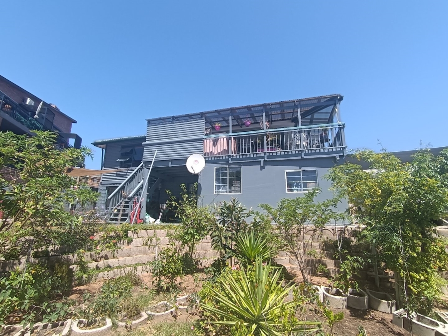 3 Bedroom Property for Sale in Stilbaai Wes Western Cape